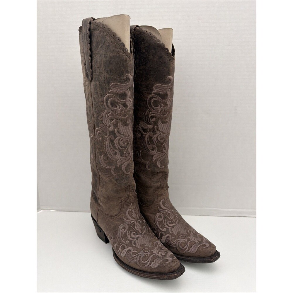 Lane Women’s Tiffany Embroidered Leather Size 6 Medium LB0255 Snip Toe